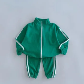 Корейский комплект детской одежды 2023, осенне-зимний новый повседневный костюм для мальчика, спортивная толстовка, куртка + брюки для девочек