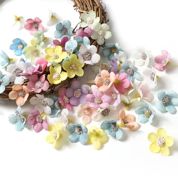 100шт 2 см Маленькая маргаритка с искусственной головкой цветка, шелковая многоцветная гирлянда с искусственной головкой цветка, домашнее свадебное украшение DIY Craft