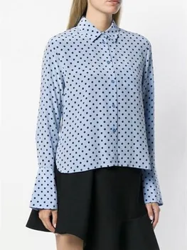 Женская синяя блузка с принтом, 100% шелковая однобортная сорочка, Повседневные топы с коротким рукавом спереди, длинные топы сзади, женская рубашка с отложным воротником