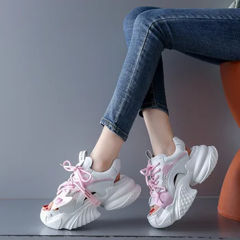 Летние женские кроссовки Сетчатые кроссовки на высокой платформе Белые туфли на каблуке и танкетке Сандалии Дышащая Женская повседневная летняя обувь