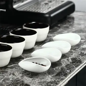 Лотки для дозирования кофейных зерен Ложечки для чайного сервиза из чистой белой керамики Специальной формы для приготовления кофе Эспрессо Аксессуары для бариста