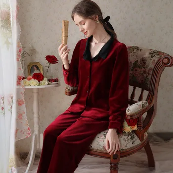 2023 Женский весенний, осенний и зимний комплект домашней одежды с длинными рукавами и флисовой пижамой.